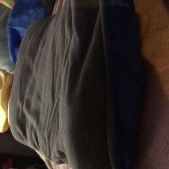 NWT camping pillow and carry bag - Picture 9 of 9